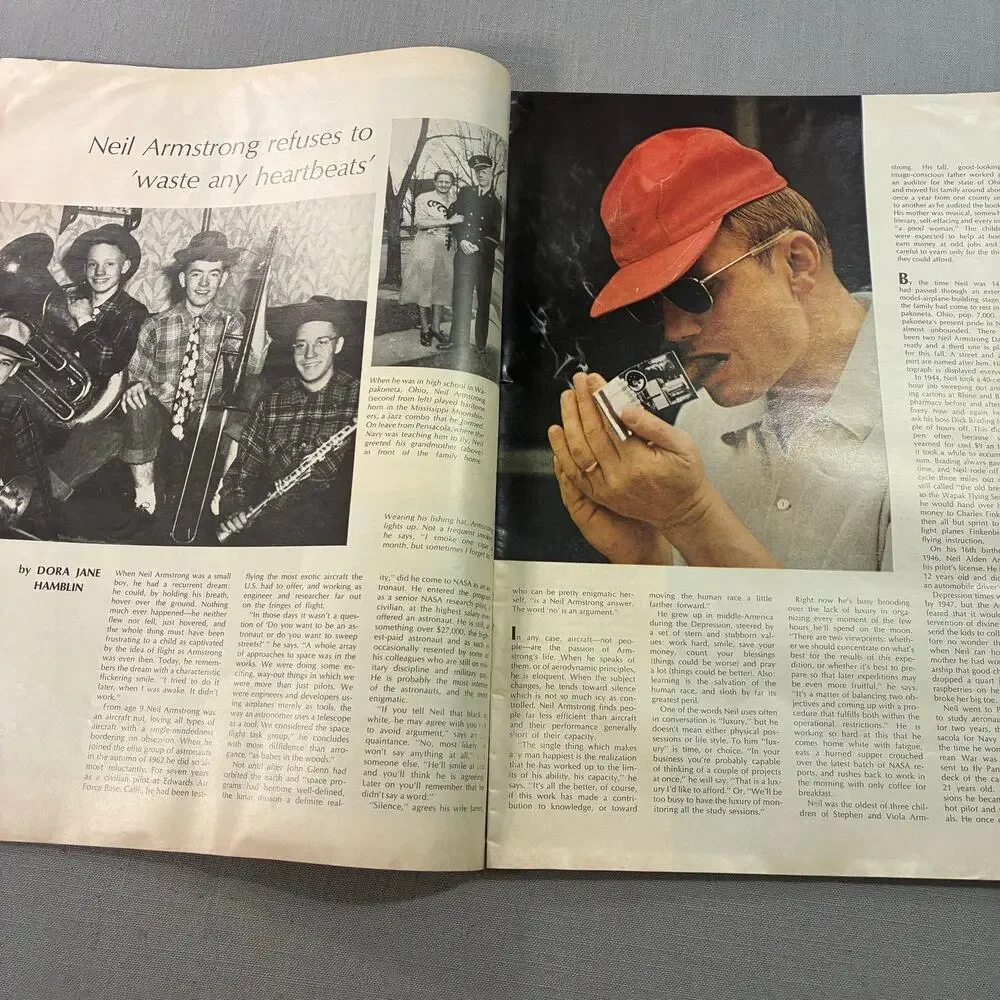 Vintage 1969 LIFE Magazine Apollo 11 Neil Armstrong Moon Landing See Descr